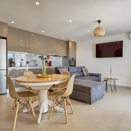 Sia Mare Seaside Apartment *