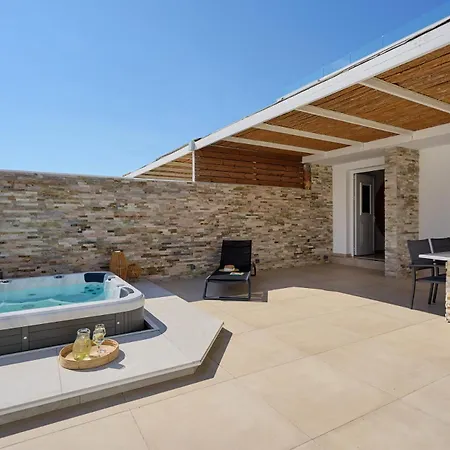 Sia Mare Seaside Apartment Faliraki